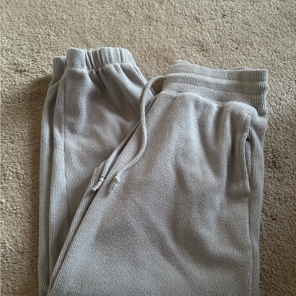 Gilly Hicks Light Gray Thermal Knit Joggers